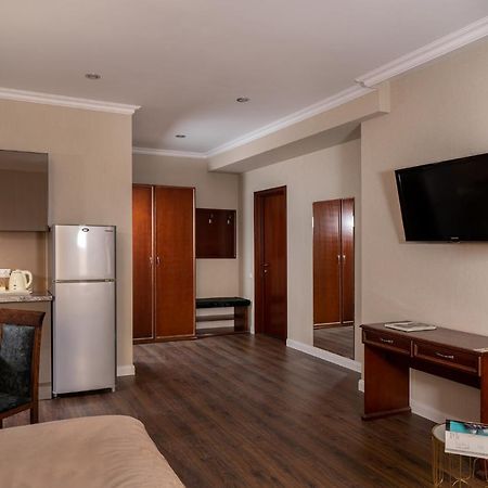 קייב Greguar Hotel By Uhm מראה חיצוני תמונה