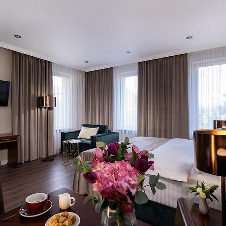 קייב Greguar Hotel By Uhm מראה חיצוני תמונה