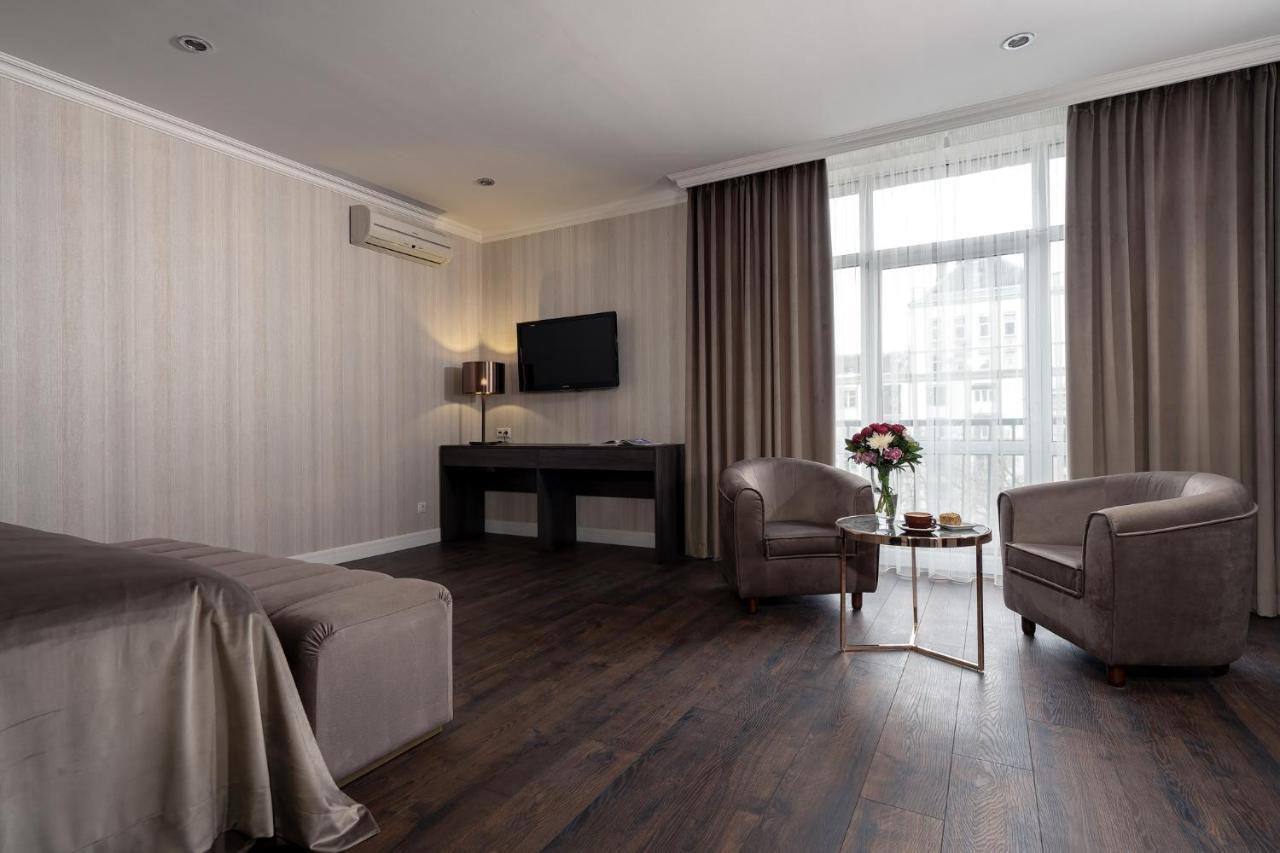 קייב Greguar Hotel By Uhm מראה חיצוני תמונה
