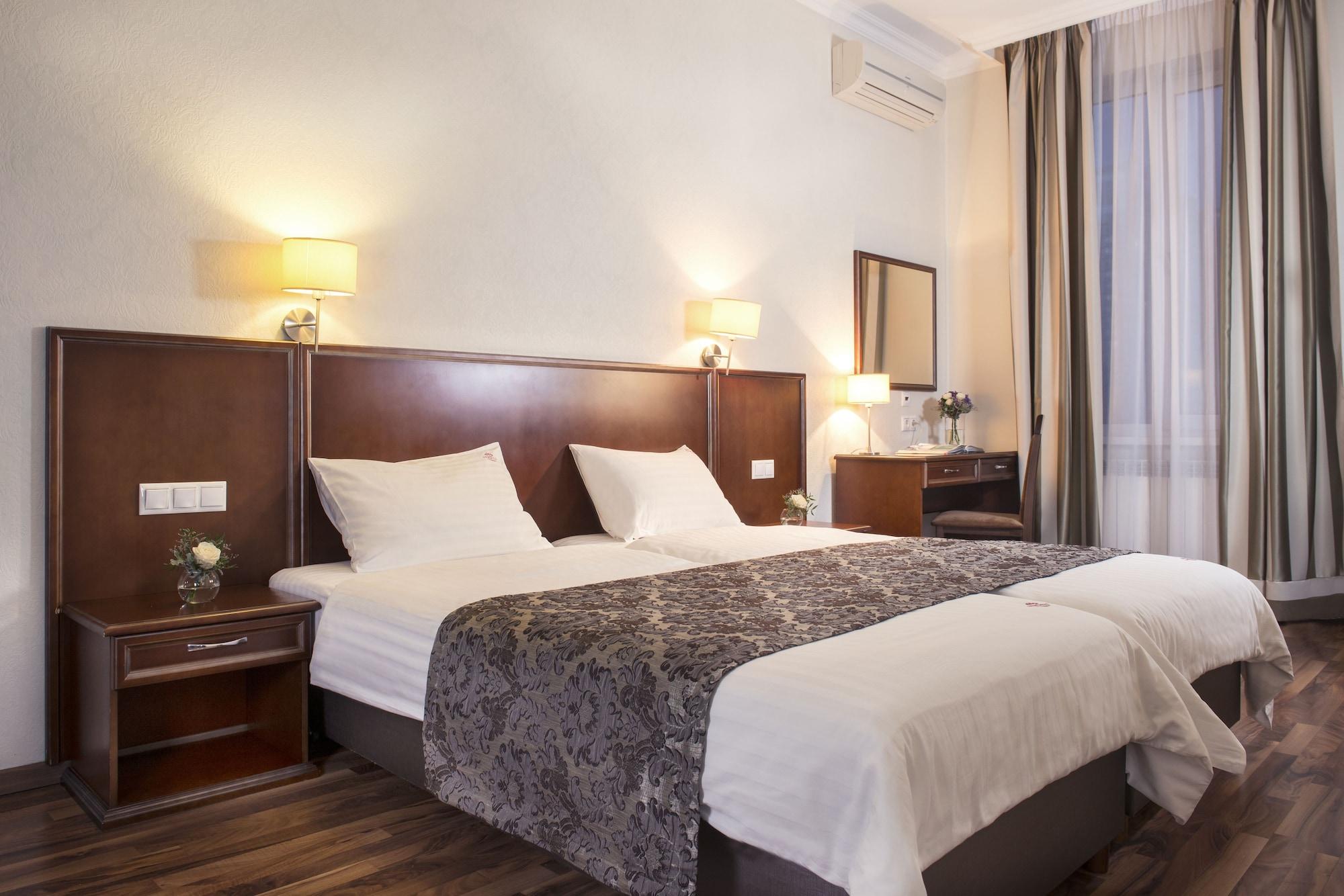 קייב Greguar Hotel By Uhm מראה חיצוני תמונה