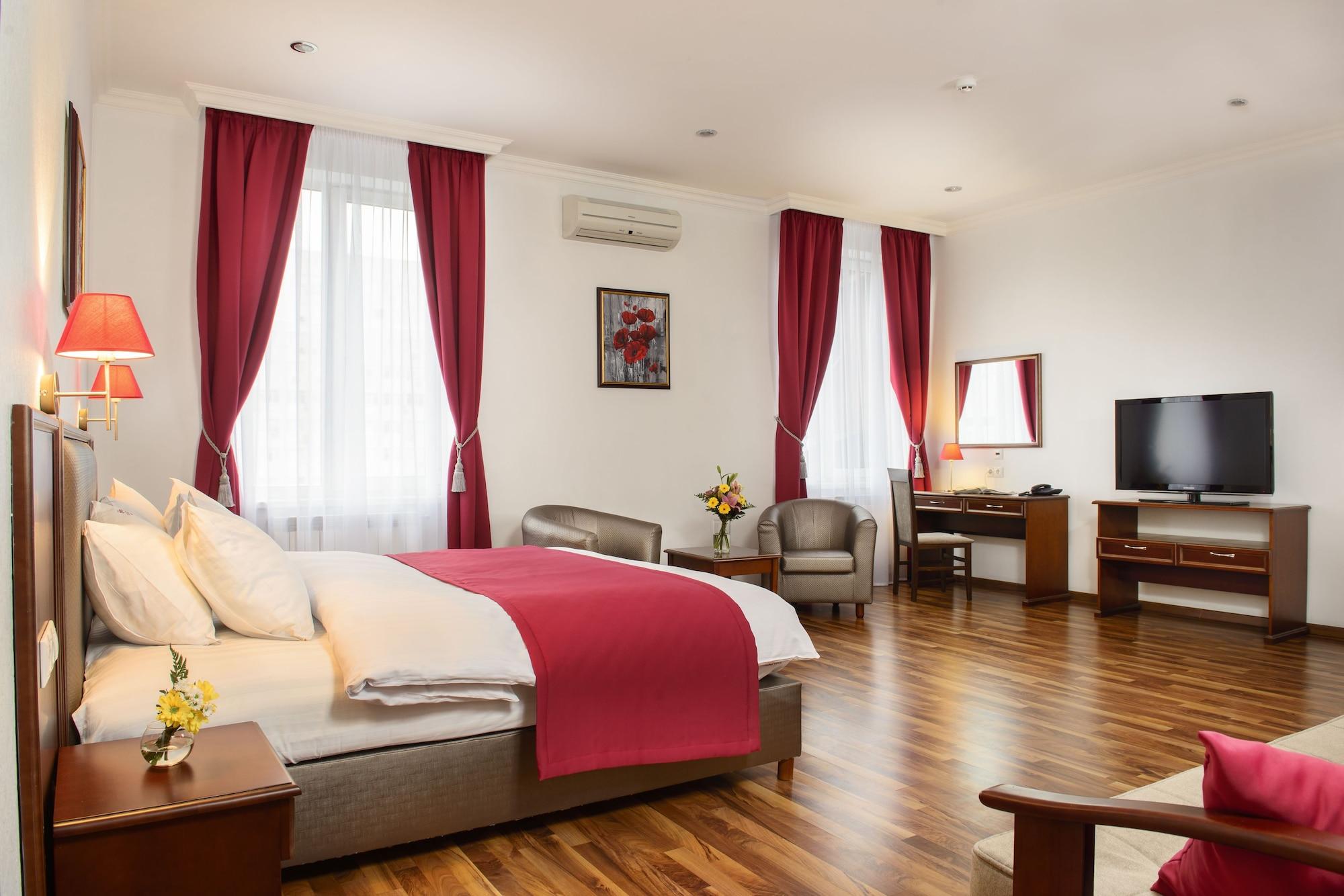 קייב Greguar Hotel By Uhm מראה חיצוני תמונה