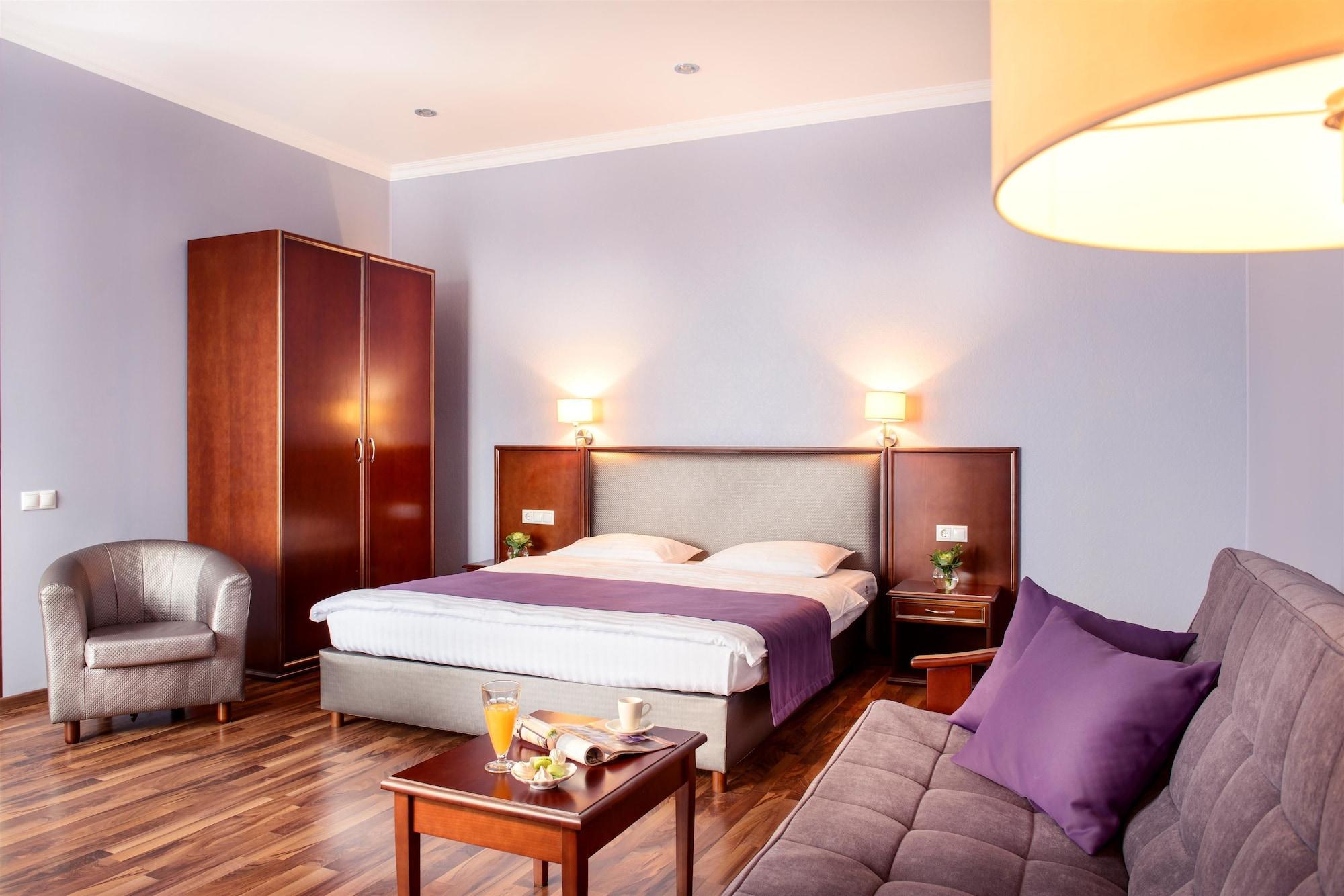 קייב Greguar Hotel By Uhm מראה חיצוני תמונה